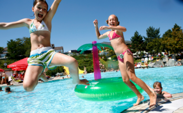 Specially For Moms: TOP 5 Family Friendly Resorts In Jamaica