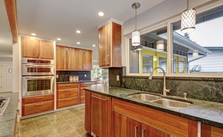 Adding Kitchen Cabinets To Enhance Your Kitchen Space